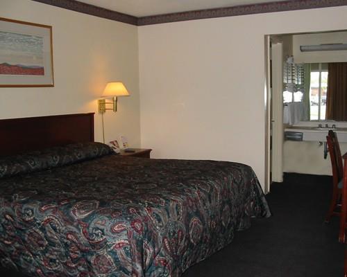 Red Carpet Inn Duncannon New Buffalo Habitación foto